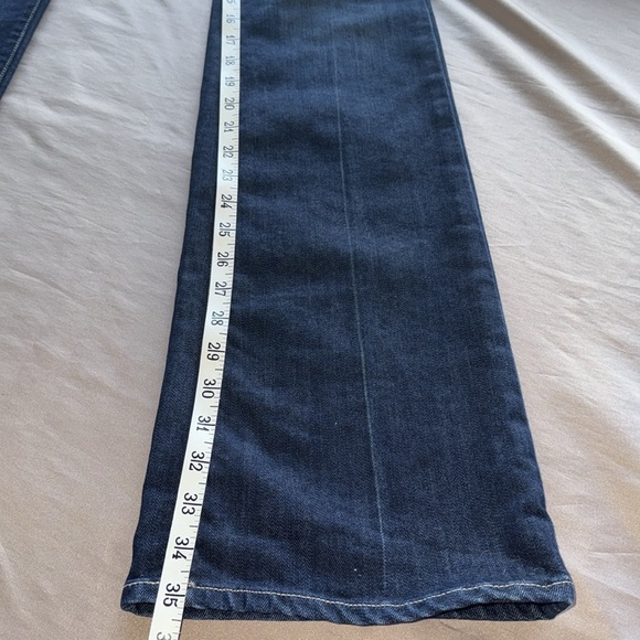 PAIGE Laurel Canyon Low Rise Dark Blue Denim Jeans Long Length 34.5” Inseam - Picture 7 of 16